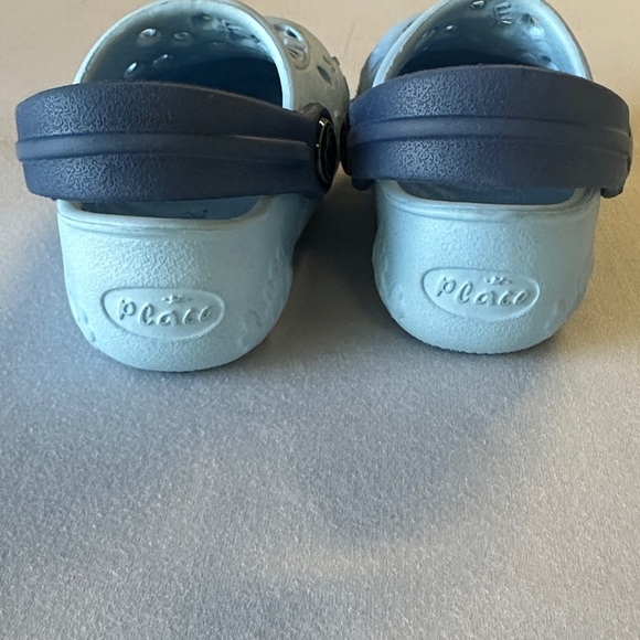 The Children's Place - Light Blue Clogs/water shoes Sandals with Heel Strap - Picture 10 of 11